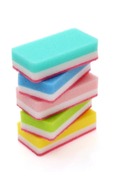 Esponjas Rectangulares Color Para Lavar Platos Limpiar Sobre Fondo Blanco —  Fotos de Stock