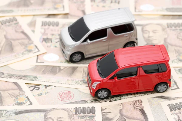 Small Toy Car Japanese Ten Thousand Yen Bills Banknotes — Φωτογραφία Αρχείου