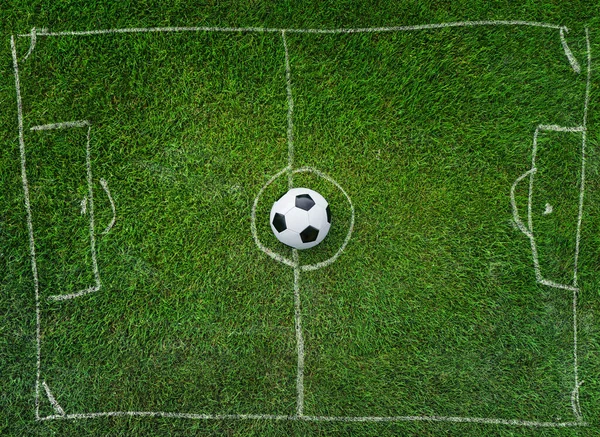 Klassischer Fußball Auf Texturiertem Echtem Grünen Rasen — Stockfoto