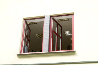 açık pencere eşiği