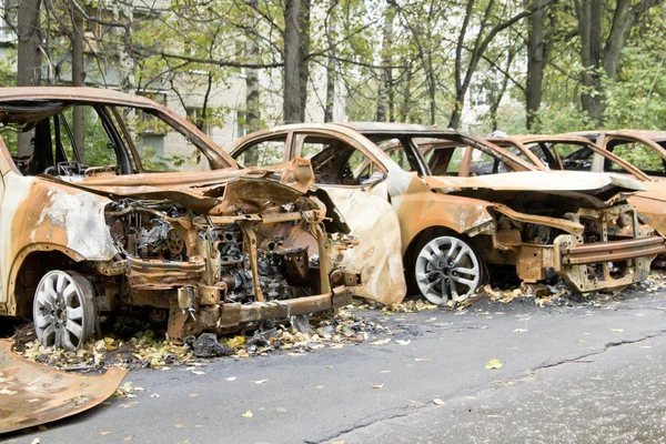 燃やされた車 — ストック写真