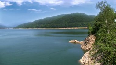 lacul vidraru tl bulutlar