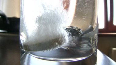 Rosa tela inferior tercera