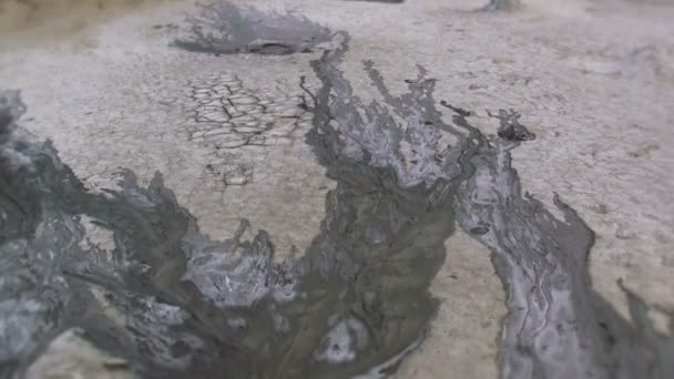 Mud volcano selenar scene – Stock-video