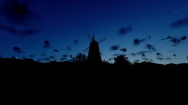 Rüzgar değirmeni, öğleden sonra timelapse sunrise