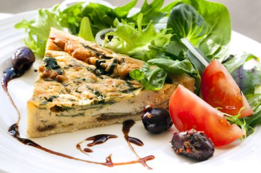 kiş ve salata