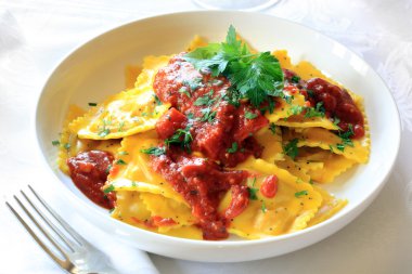 Ravioli with Bolognese Sauce clipart