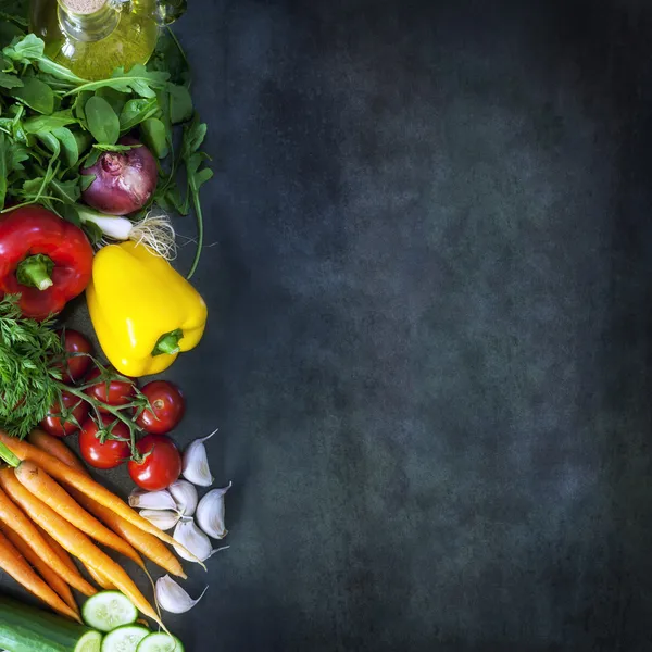 Gıda zemin üzerine koyu slate