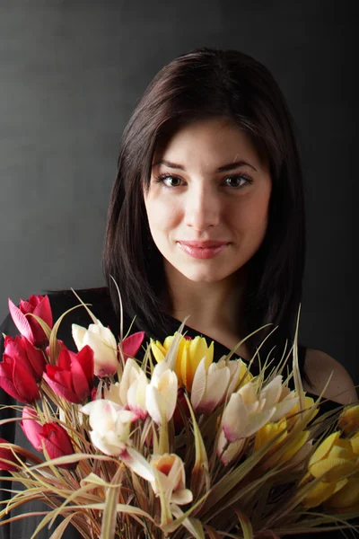 Beauty girl with flowes — Stock Photo, Image
