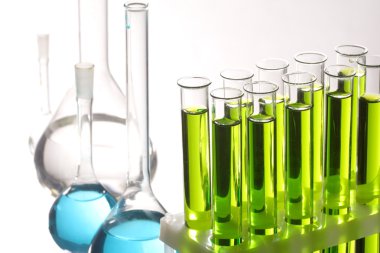 test tüpleri beyaz üzerinde