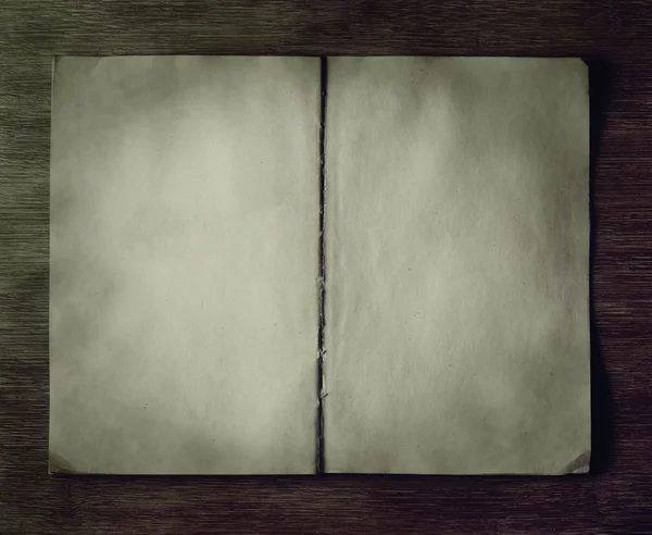 Hârtie veche pe puntea de lemn — Fotografie, imagine de stoc
