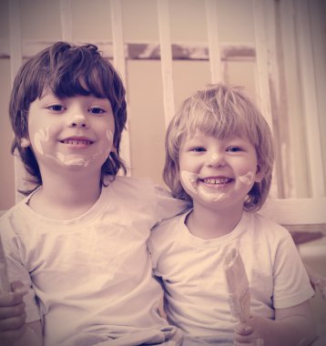 fırça ile iki erkek