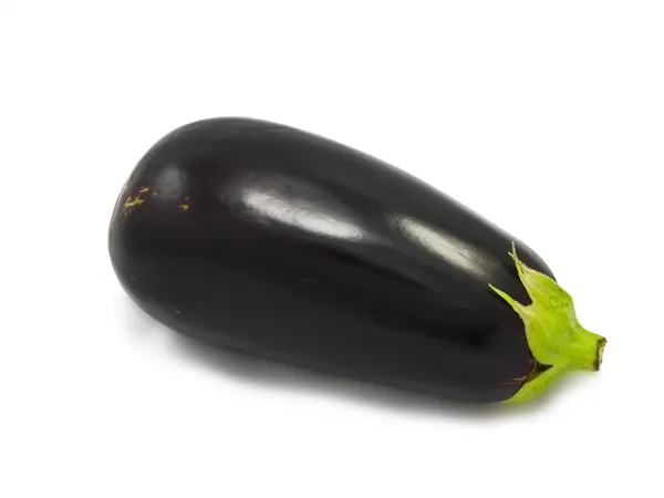 Aubergine op een witte achtergrond — Stockfoto