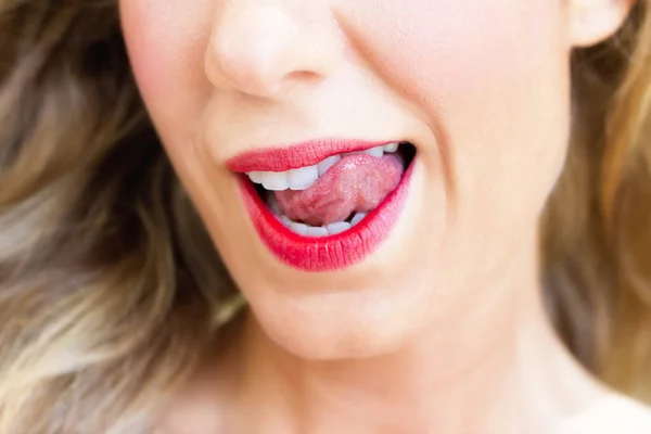 Young Woman Sticking Tongue Out — Stock Photo, Image