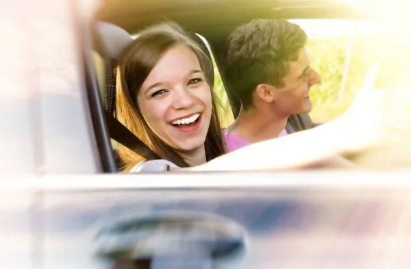 Happy Couple Driving Sun — Stock Photo, Image