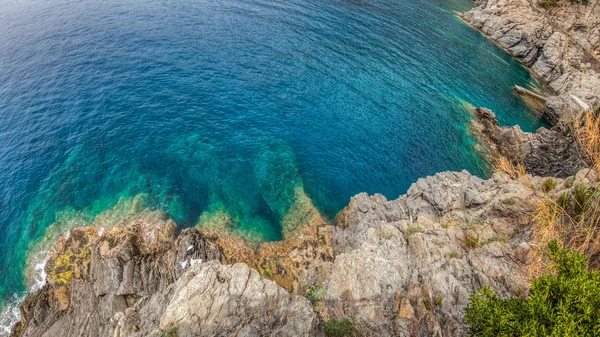 A sziklákra és a tengerre absztrakt — Stock Fotó