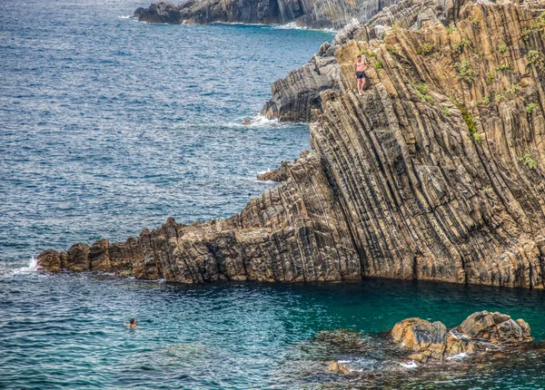 Klippe und Meer abstrakt — Stockfoto