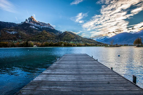 Augille de Varan Mountain, França — Fotografia de Stock