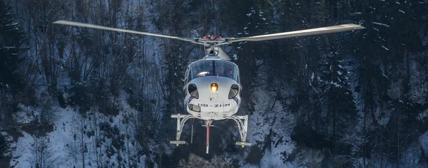 Aterrizaje en helicóptero — Foto de Stock