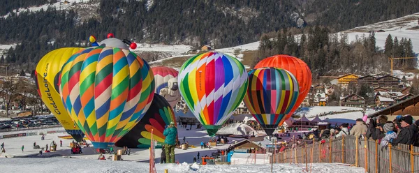 2013 35. Heißluftballonfestival, Schweiz — Stockfoto