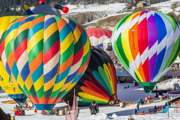 2013 35th Hot Air Balloon Festival, Suíça — Fotografia de Stock