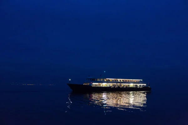 Ferry matinal — Fotografia de Stock