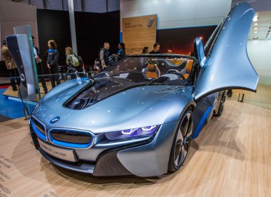 83 Cenevre Otomobil Fuarı 2013 - bmw i8 konsept otomobil