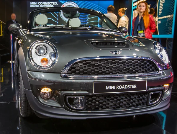 83rd Geneva Motorshow 2013 - Mini Roadster — Stock Photo, Image