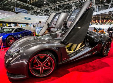 83 Cenevre motorshow 2013 - sbarro