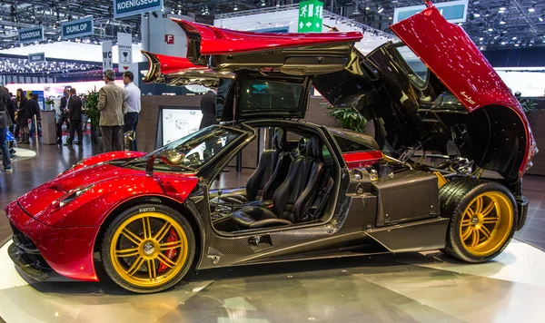 83. Genfer Autosalon 2013 - pagani huayra — Stockfoto