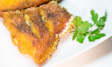 Kızarmış kırmızı snapper