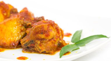 dayalı chili soslu tavuk.