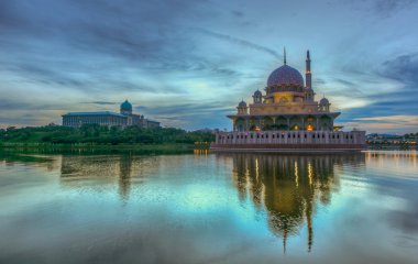 Putra Camii, putrajaya, Malezya