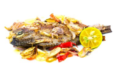 Kızarmış turşu balığı