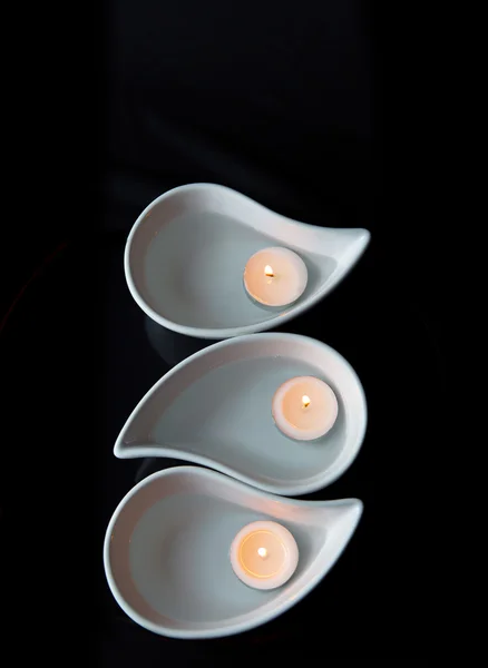 Kerze im Keramikgefäß — Stockfoto