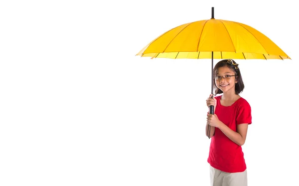 Klein meisje en paraplu — Stockfoto