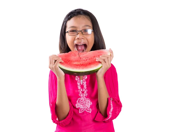 Dziewczynka je arbuza. — Zdjęcie stockowe