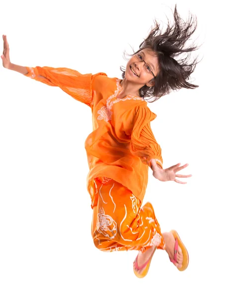 Aziatische meisje springen — Stockfoto