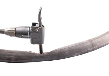 Bisiklet iç tüp pompalama