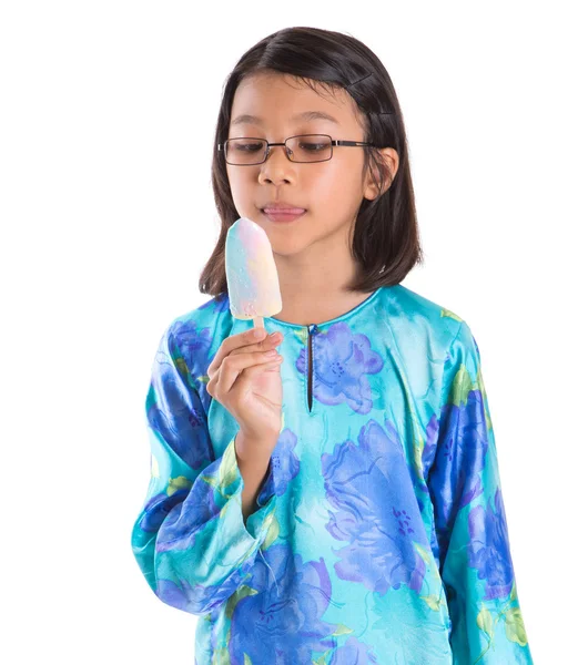 Young Girl With Ice Cream — Stock Photo, Image