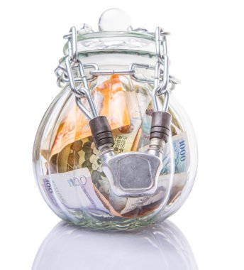 zincirleme bir kavanoza para