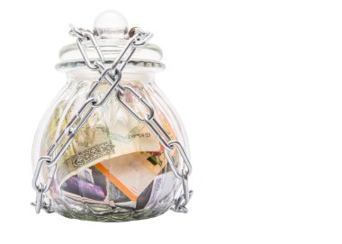 zincirleme bir kavanoza para