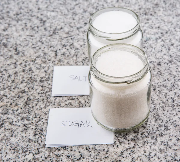 Salz und Zucker — Stockfoto