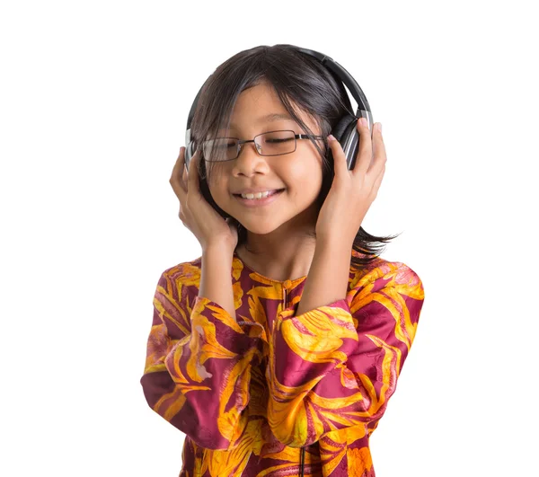 年轻的女孩，耳机 — 图库照片