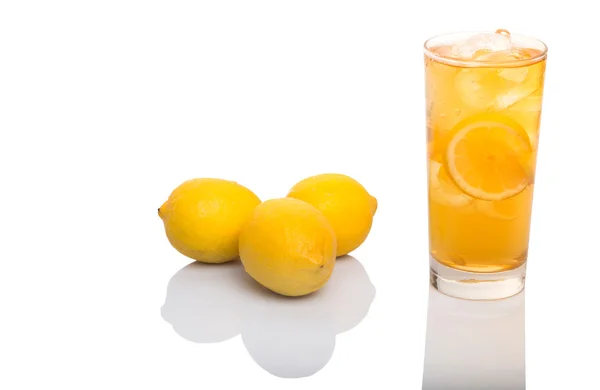 Cold lemonade and lemons — Stock Photo, Image