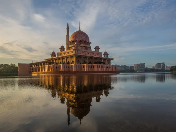 Putra-Moschee in Malaysia — Stockfoto