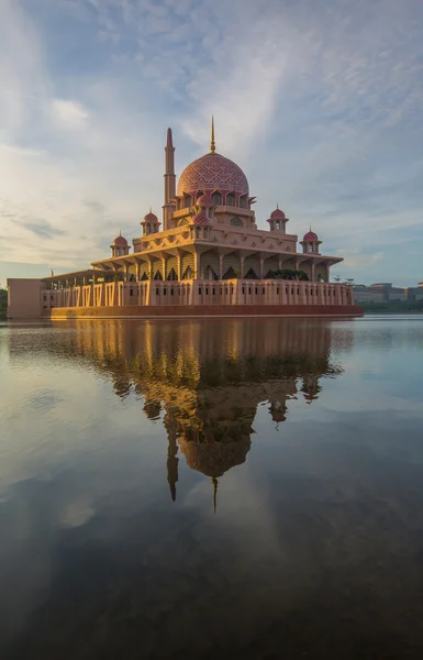 Putra Mosque, Malaysia — Stock Photo, Image