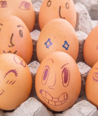 tavuk yumurta yüz ifadeleri