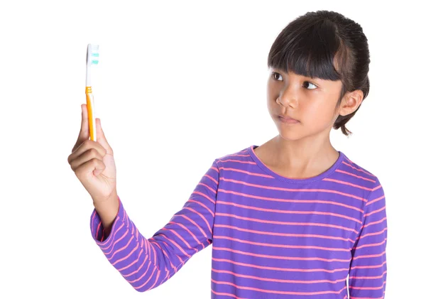 Jovem com escova de dentes — Fotografia de Stock
