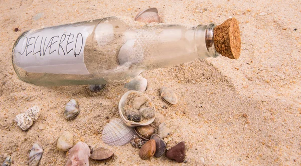 Mensaje en una botella — Foto de Stock